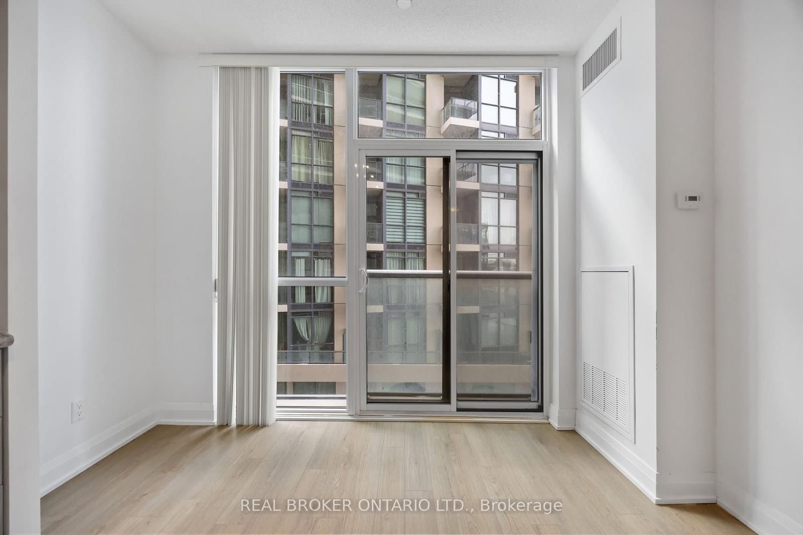 56 Annie Craig Drive, Unit 302 thumbnail 20