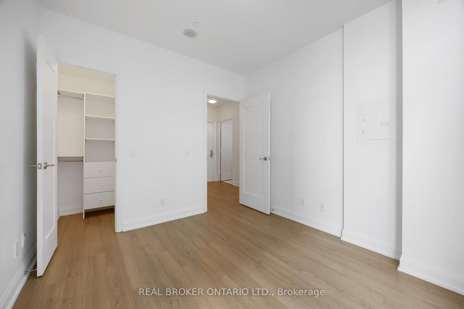 56 Annie Craig Drive, Unit 302 thumbnail 24