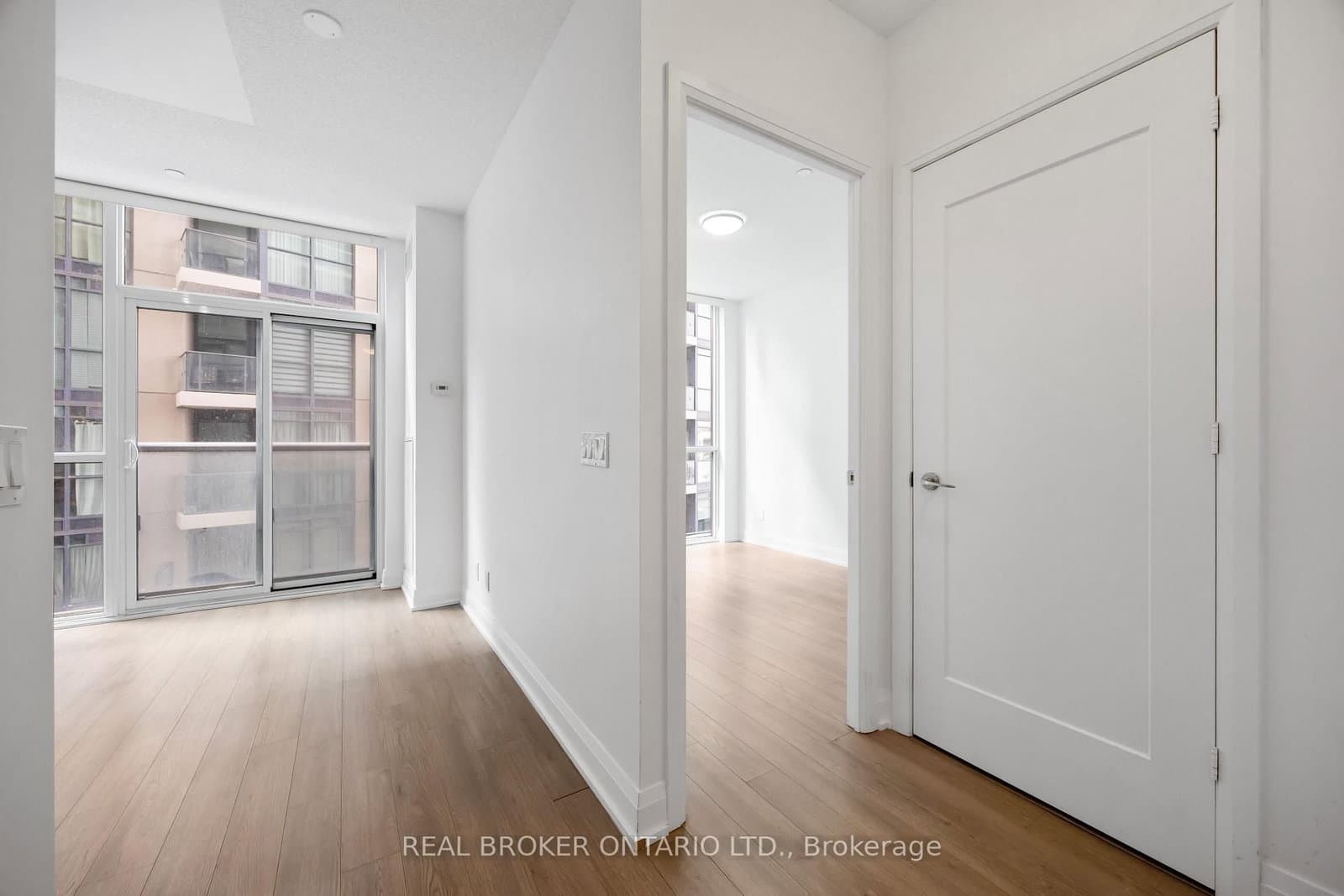 56 Annie Craig Drive, Unit 302 thumbnail 25