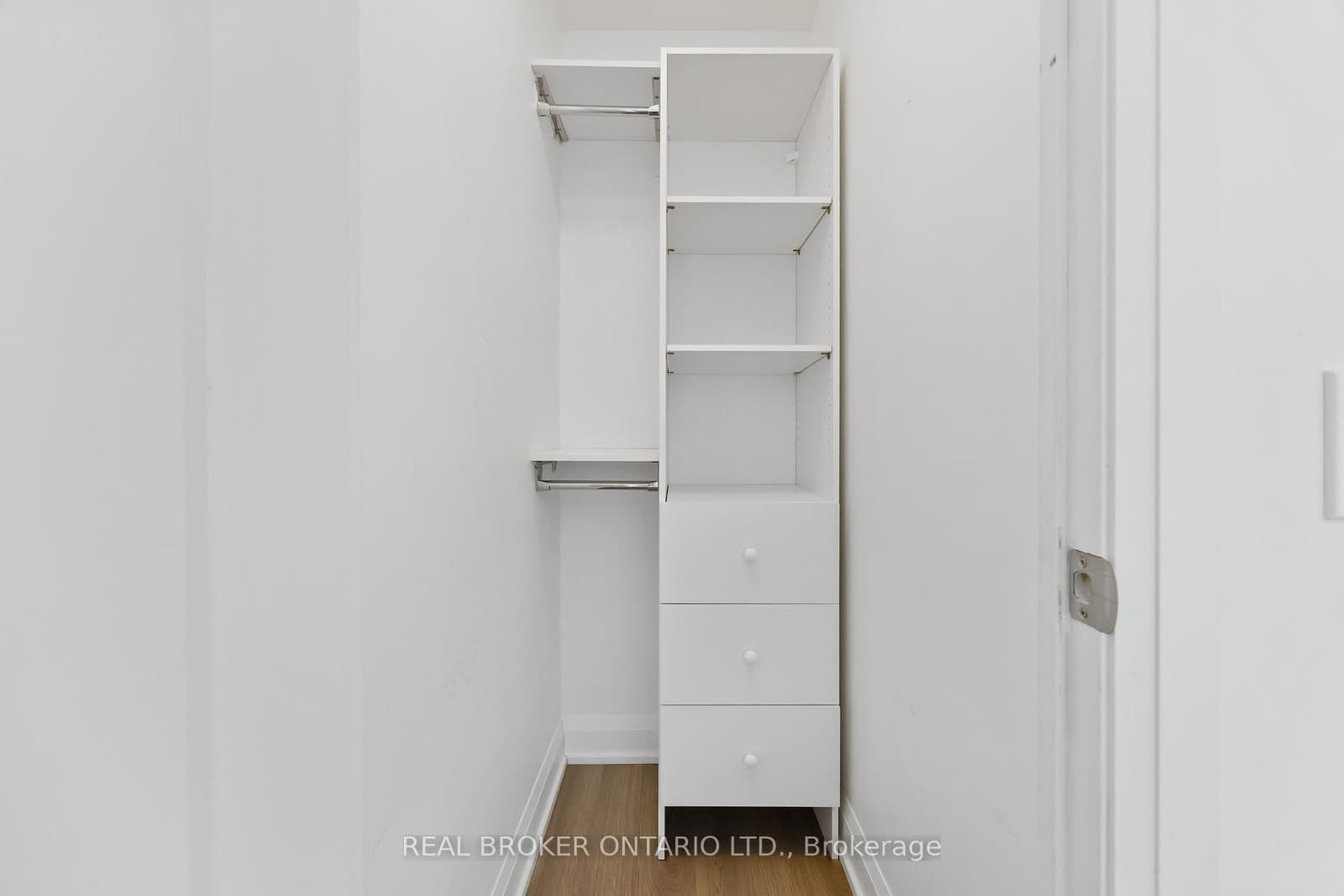 56 Annie Craig Drive, Unit 302 thumbnail 27