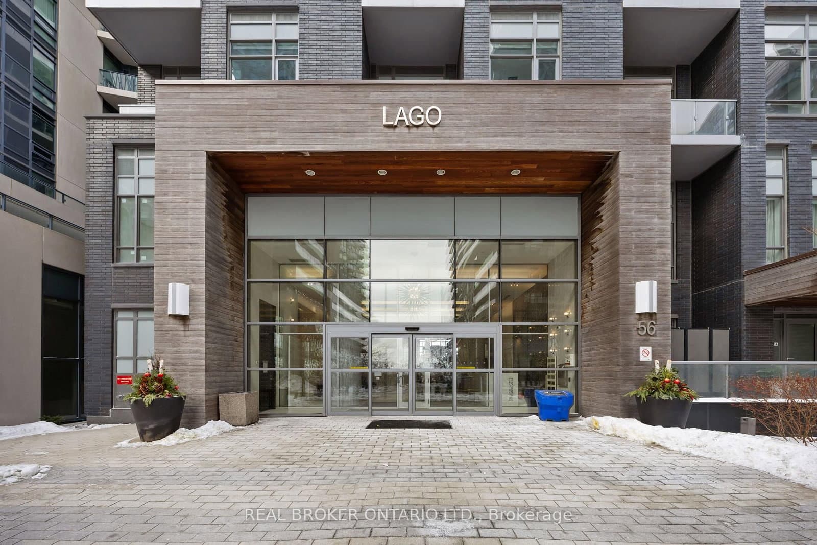 56 Annie Craig Drive, Unit 302 thumbnail 5
