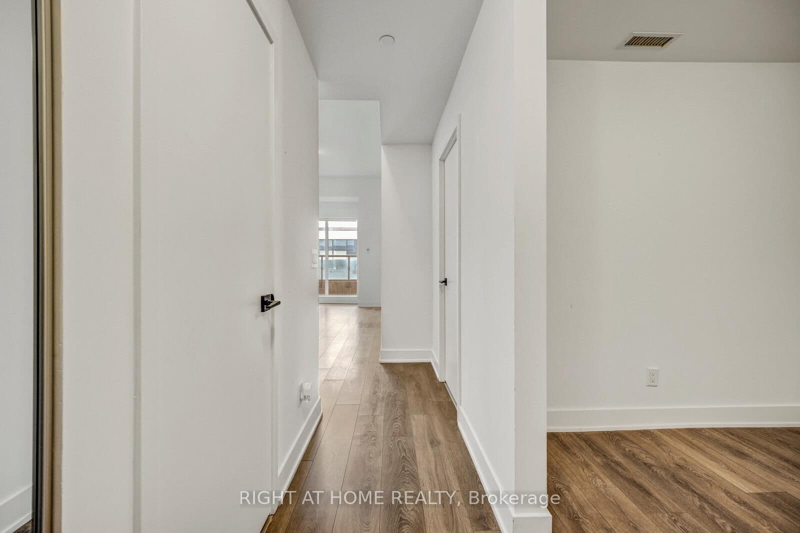 2481 Taunton Road, Unit 459 thumbnail 3