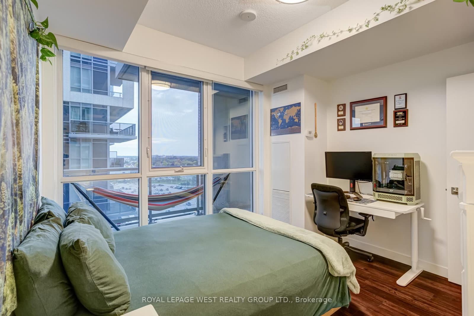 2087 Fairview Street, Unit 1002 thumbnail 17