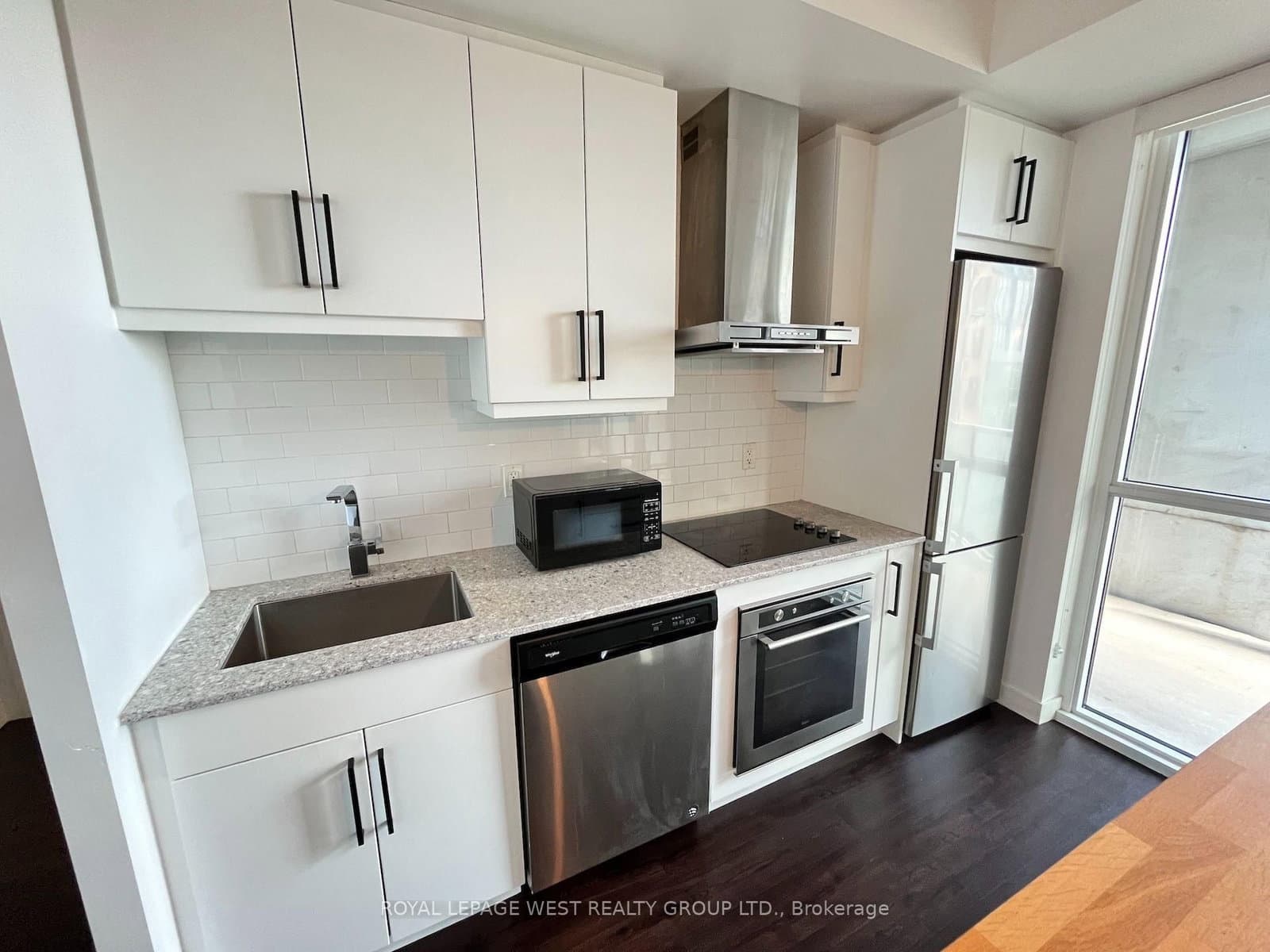 2087 Fairview Street, Unit 1002 thumbnail 37