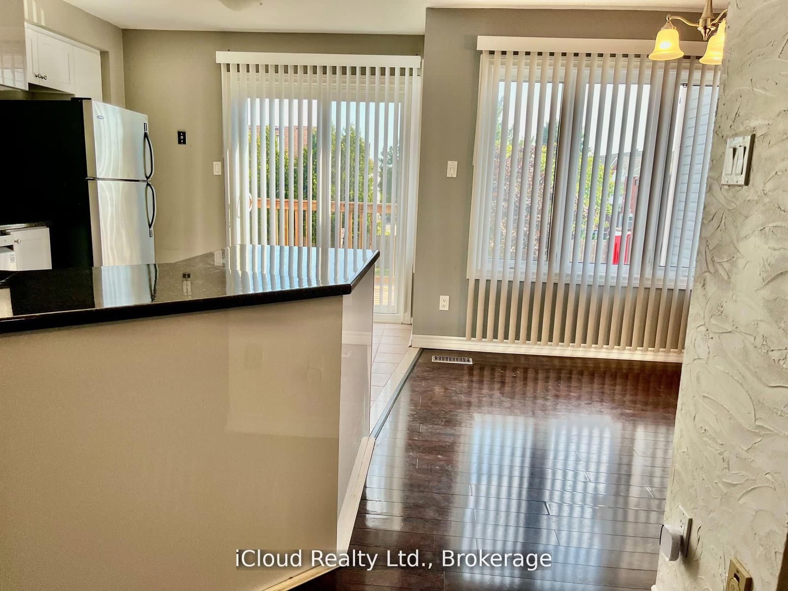 40 Glenashton Drive thumbnail 8