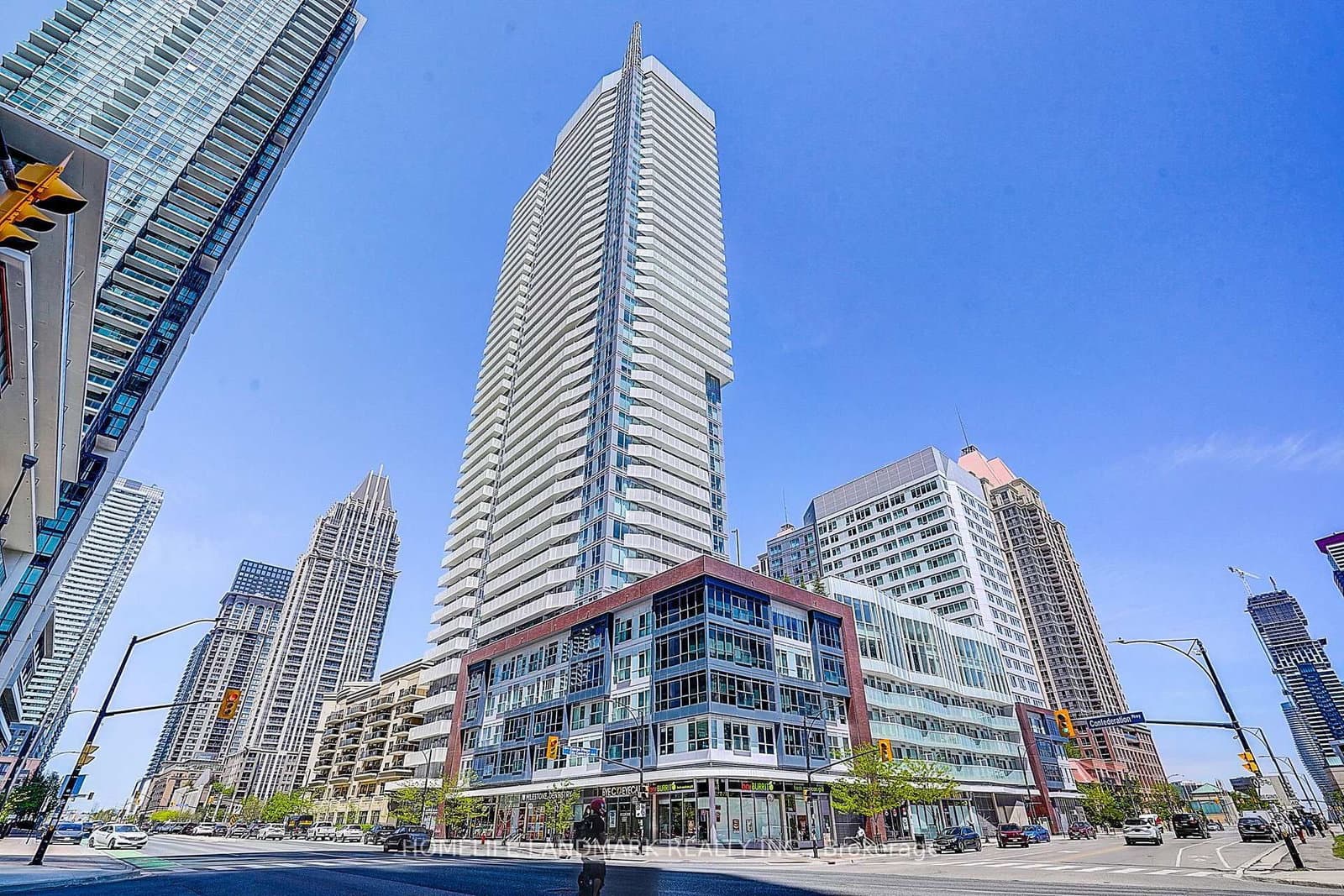 4065 Confederation Parkway, Unit 3208