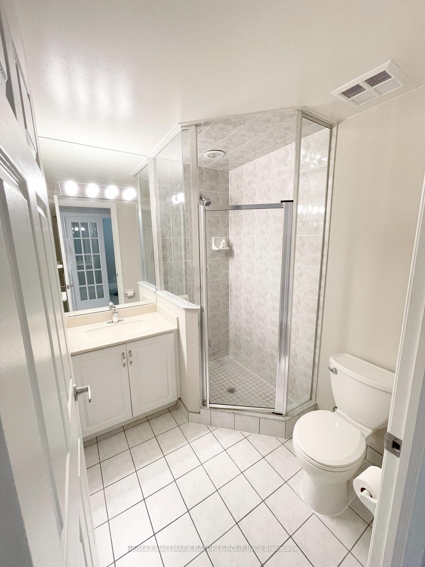 5233 Dundas Street W, Unit 316 thumbnail 12
