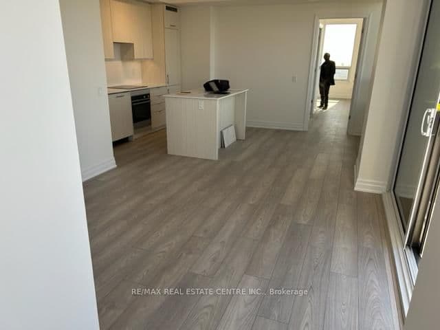 36 Elm Drive W, Unit 3608 thumbnail 6