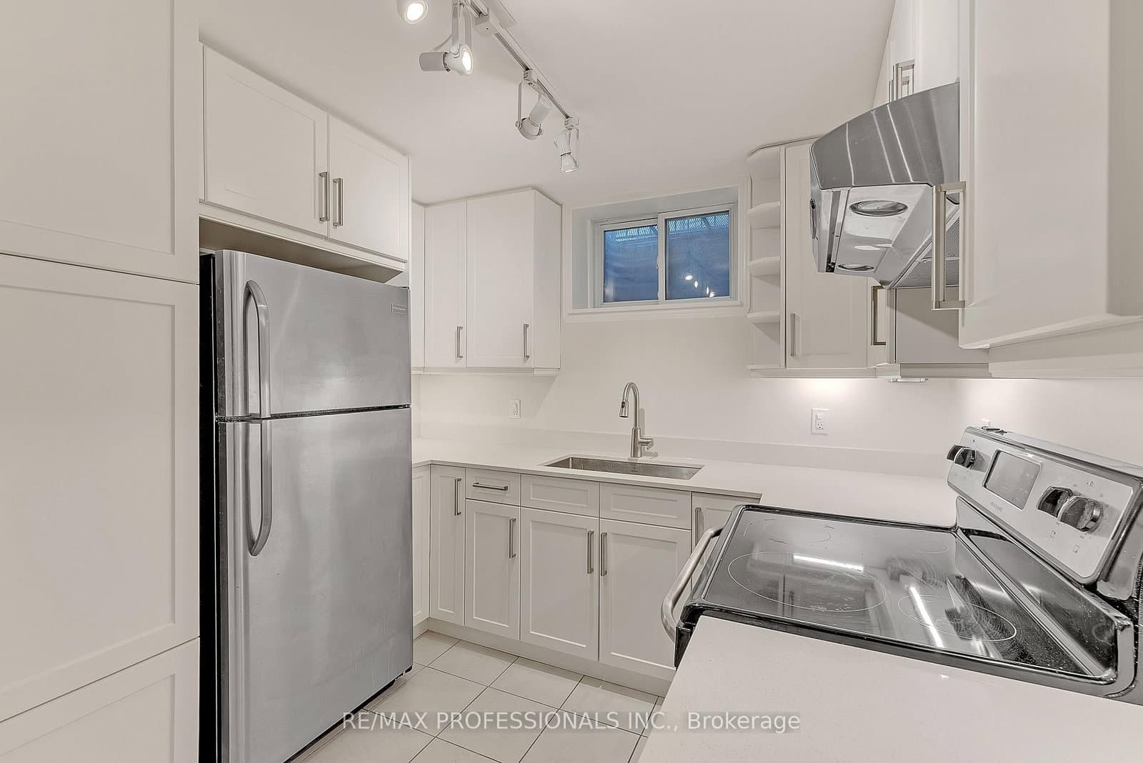 5B Old Mill Drive, Unit Lower thumbnail 9