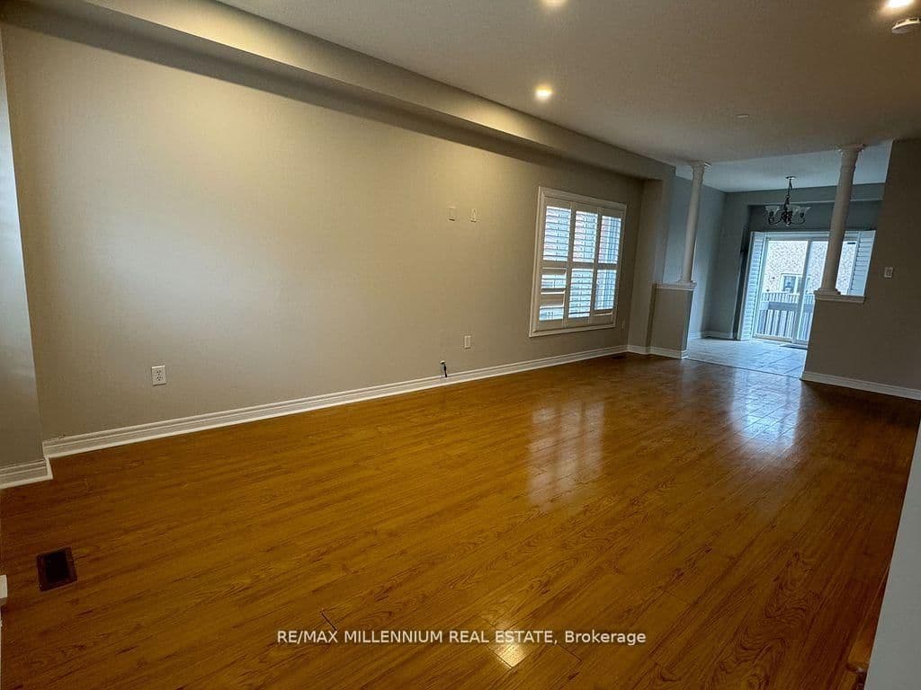 23 Calderstone Drive S thumbnail 6