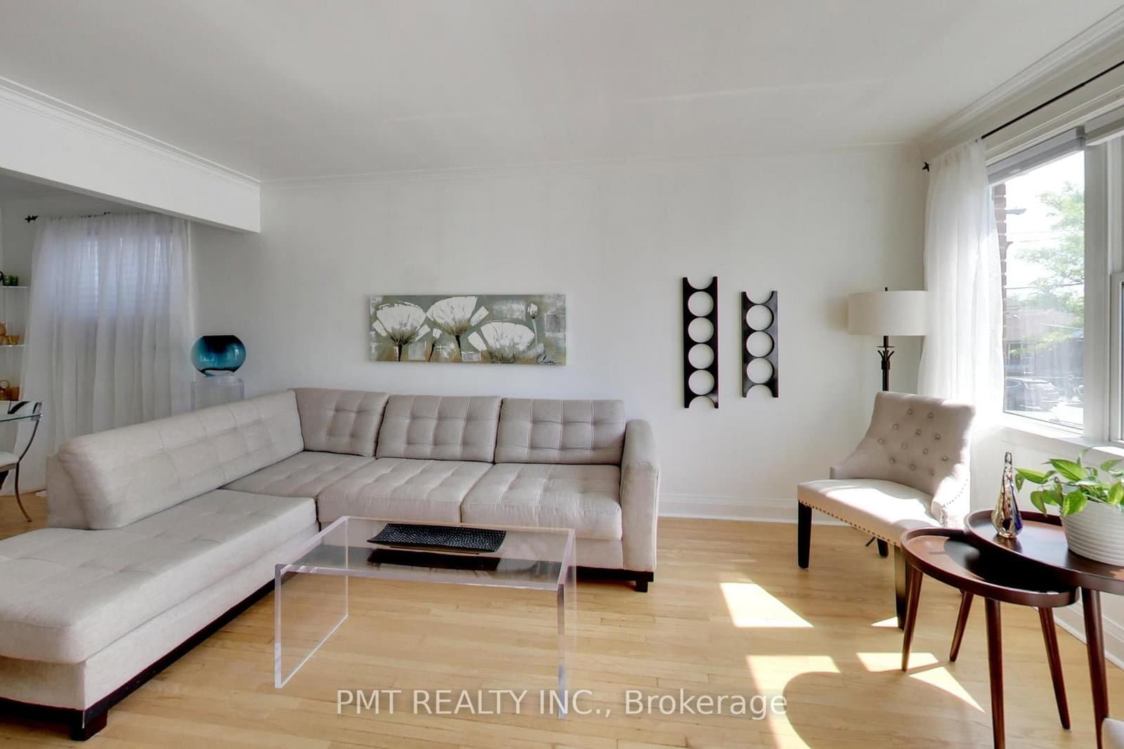 25 Ronald Avenue thumbnail 9
