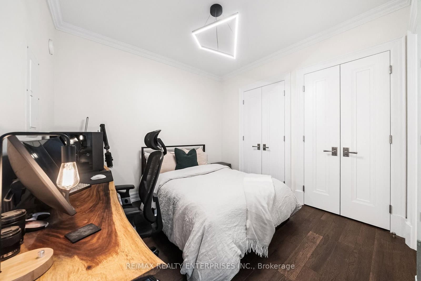 2060 Lakeshore Road, Unit 505 thumbnail 23