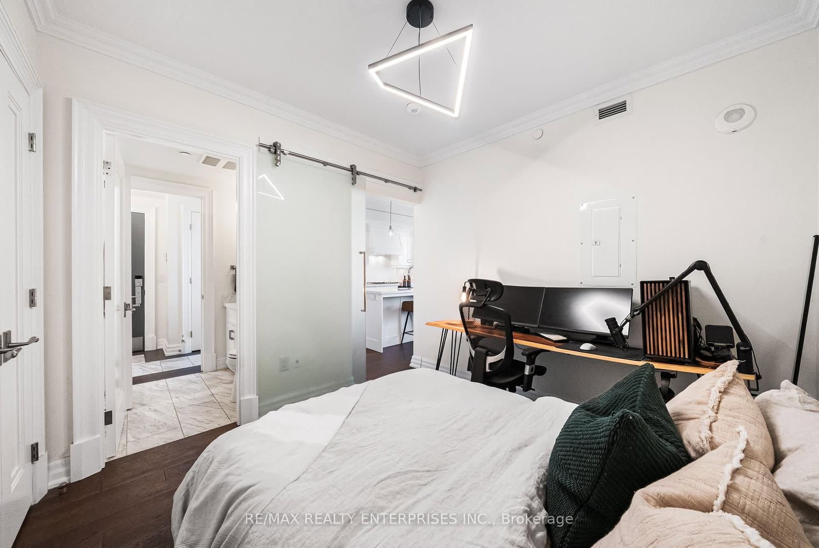 2060 Lakeshore Road, Unit 505 thumbnail 24
