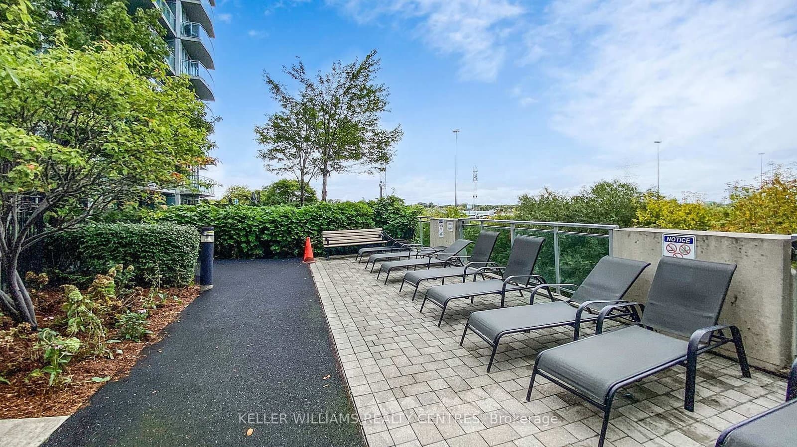 165 Legion Road N, Unit 434 thumbnail 38