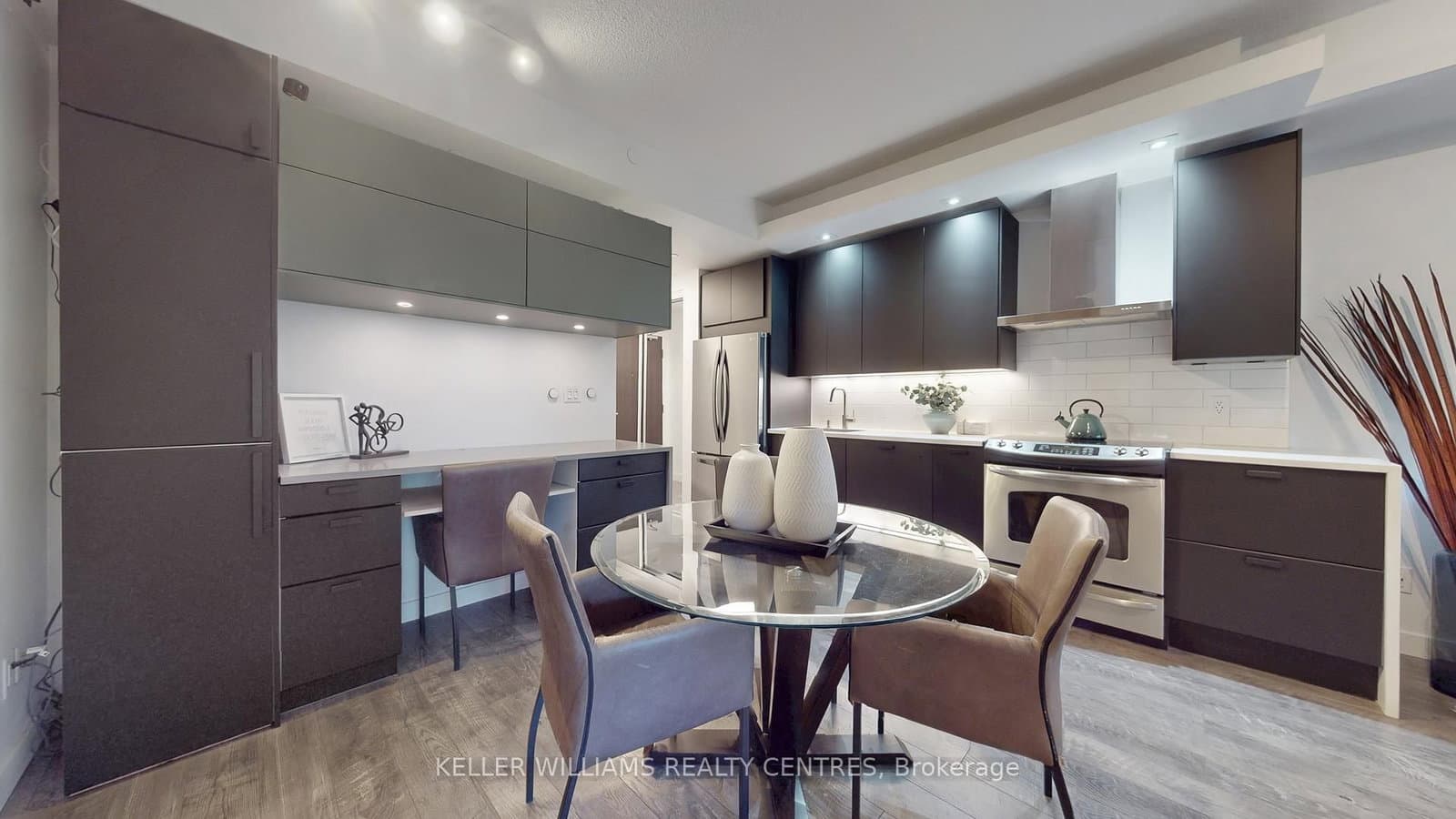 165 Legion Road N, Unit 434 thumbnail 7