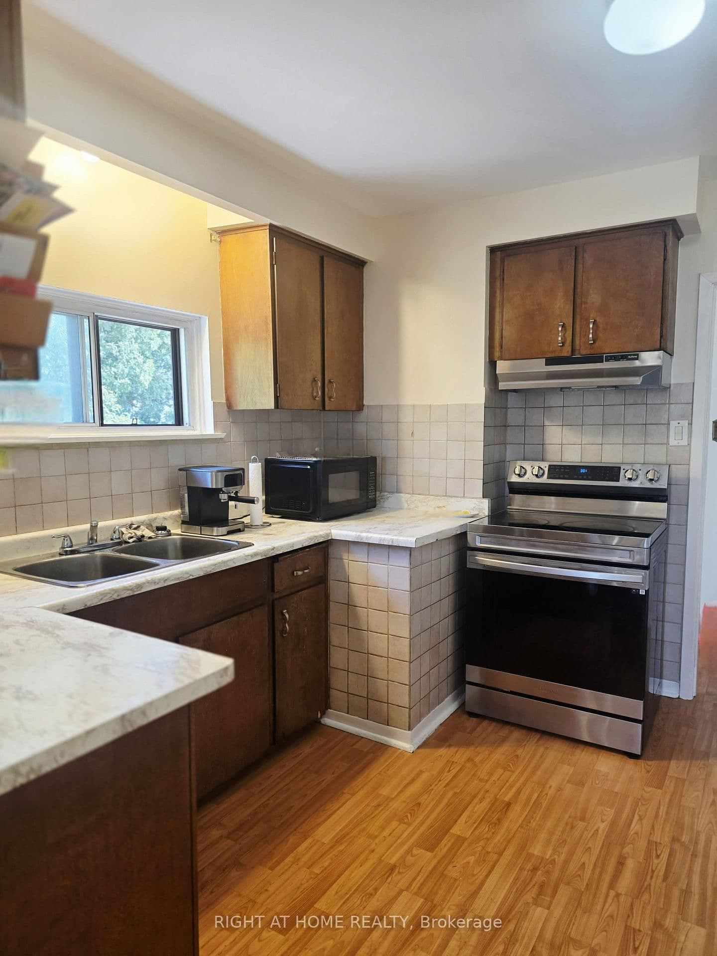 3556 Monica Drive thumbnail 18