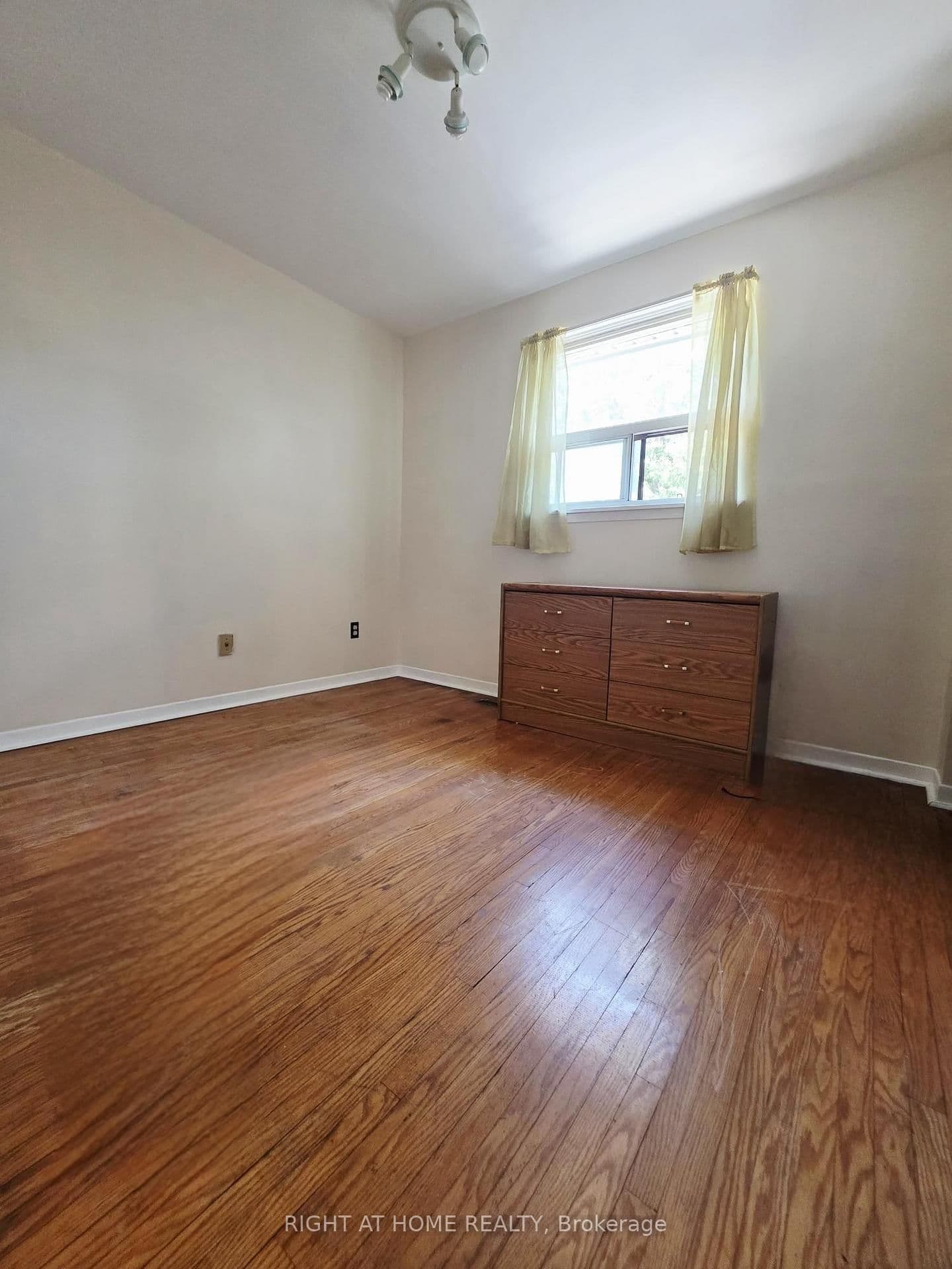 3556 Monica Drive thumbnail 27