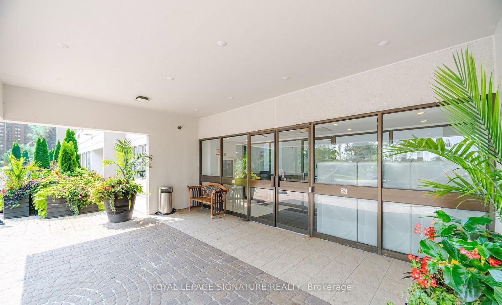 1580 Mississauga Valley Boulevard, Unit 906 thumbnail 22