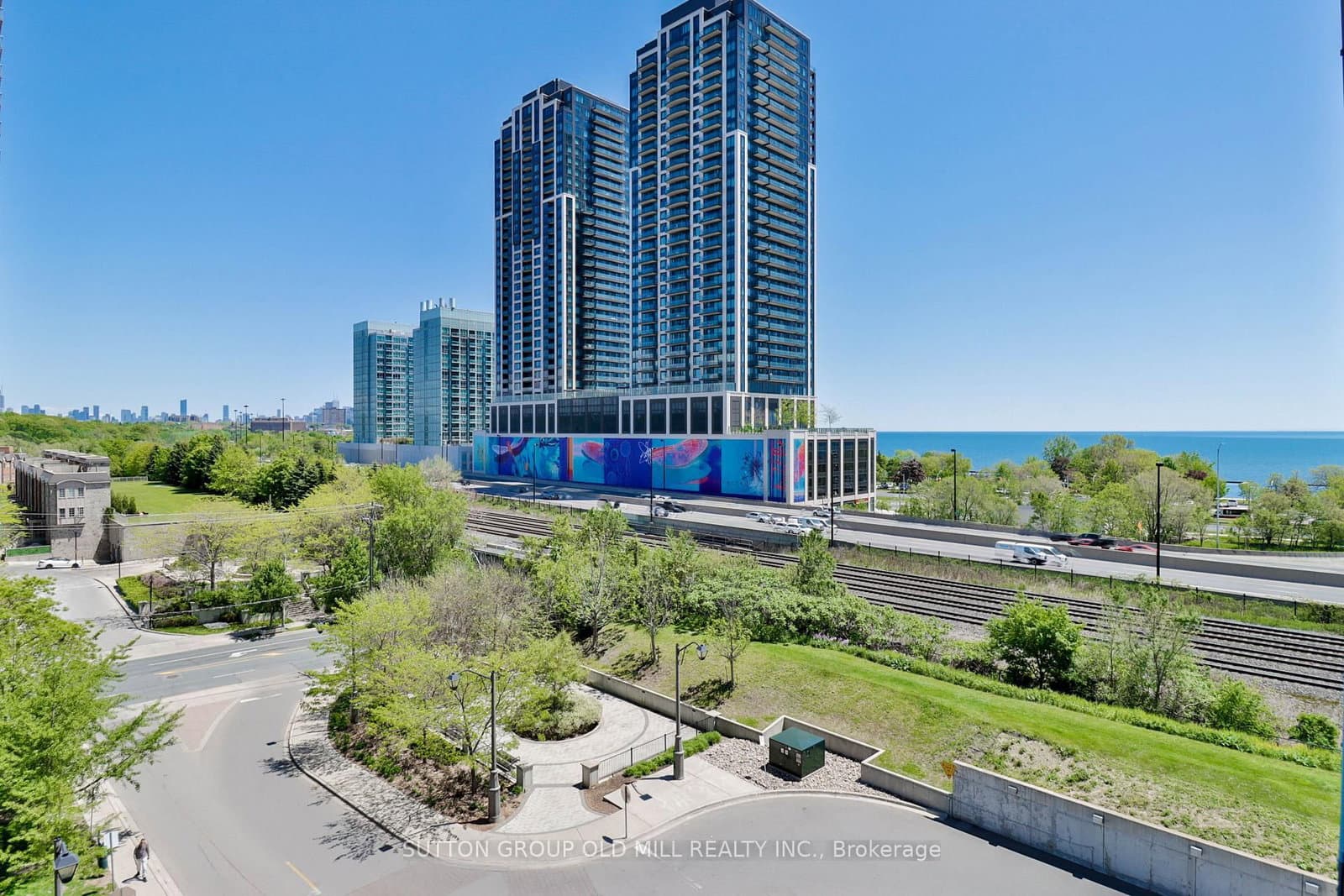 103 The Queensway, Unit 602 thumbnail 27