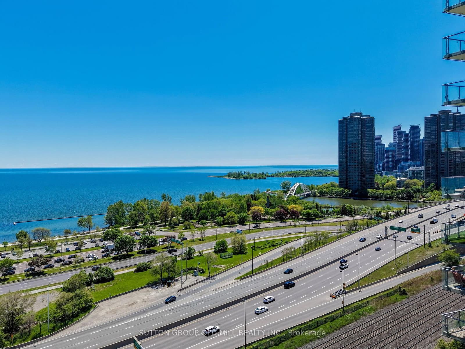103 The Queensway, Unit 602 thumbnail 30
