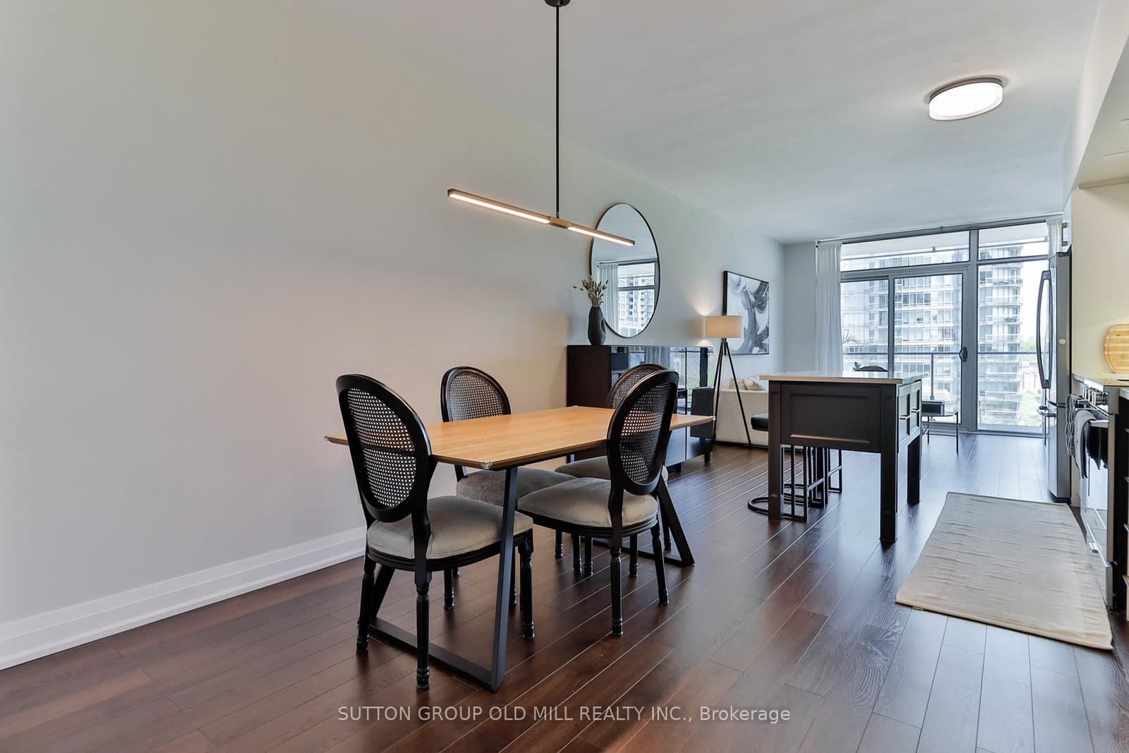 103 The Queensway, Unit 602 thumbnail 9