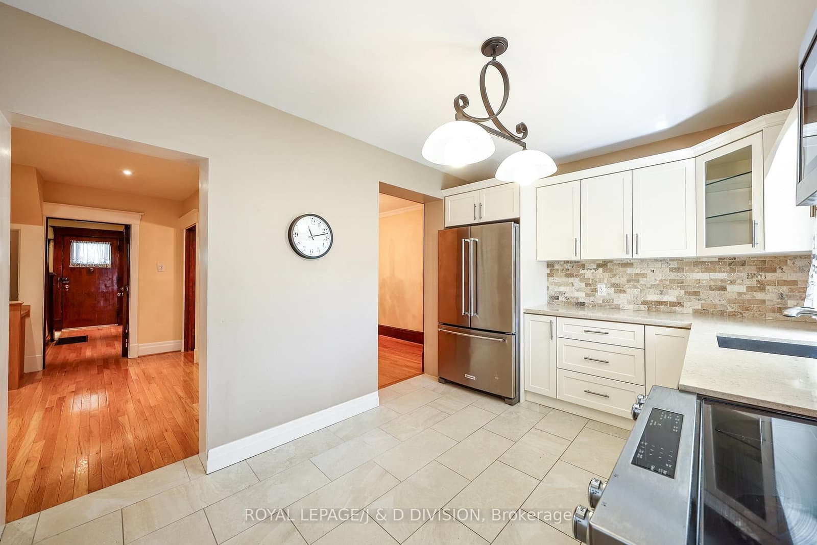 553 Runnymede Road thumbnail 12