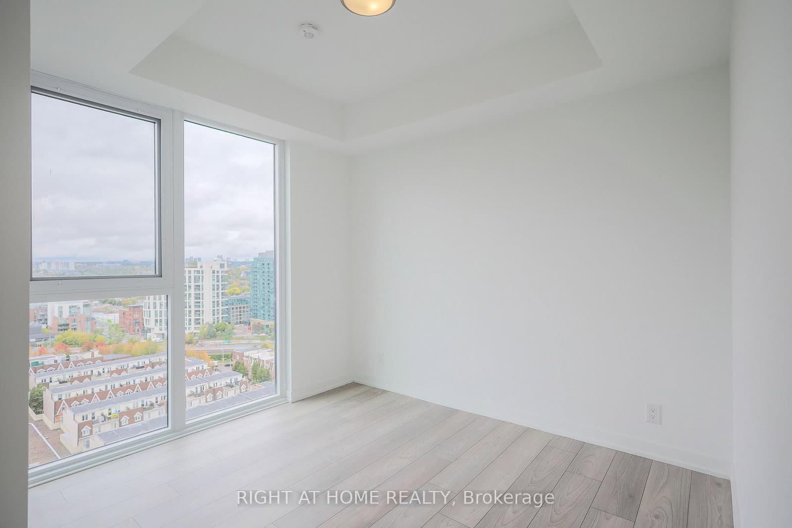 285 Dufferin Street, Unit 1608 thumbnail 13