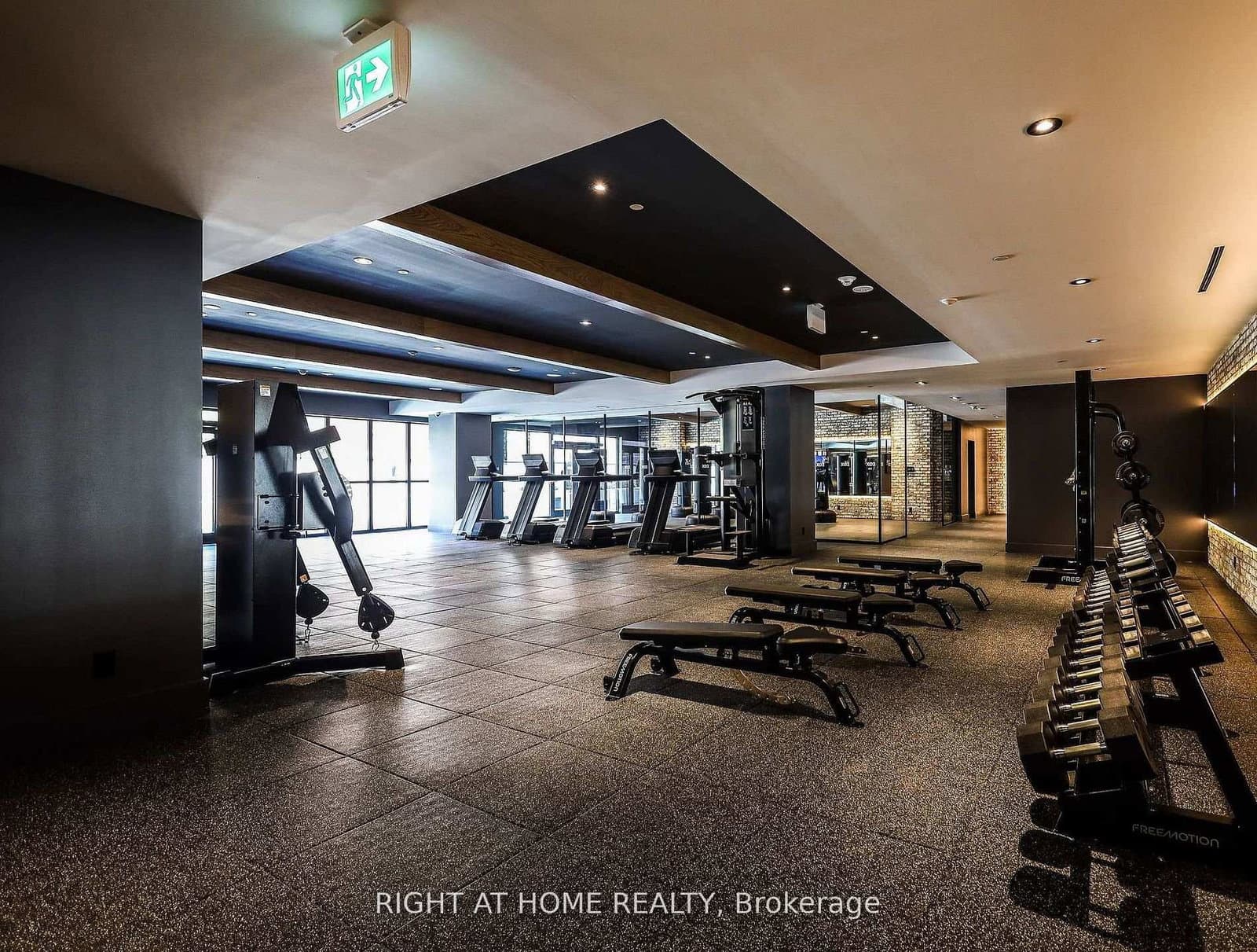 285 Dufferin Street, Unit 1608 thumbnail 33