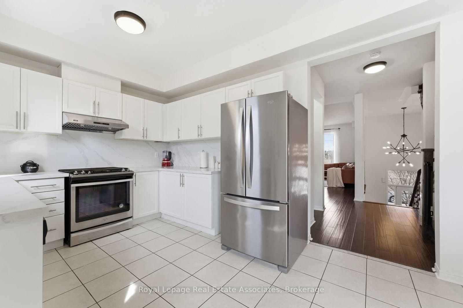 647 Courtney Valley Road thumbnail 11