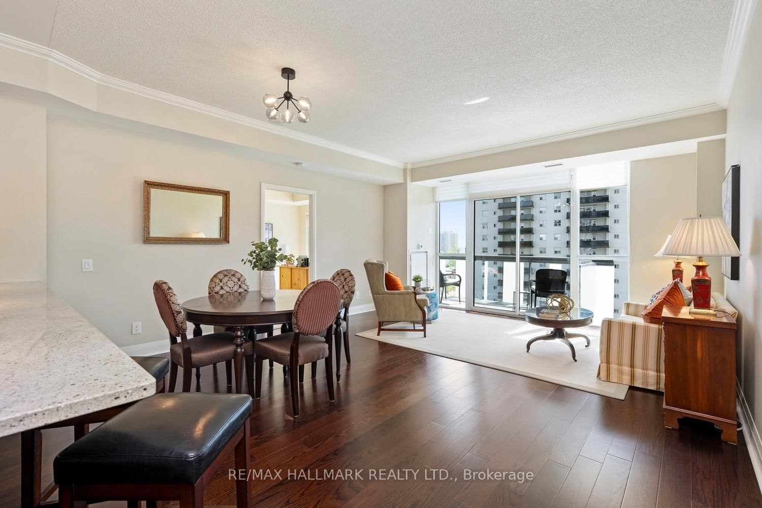 1 Hurontario Street, Unit 601 thumbnail 13