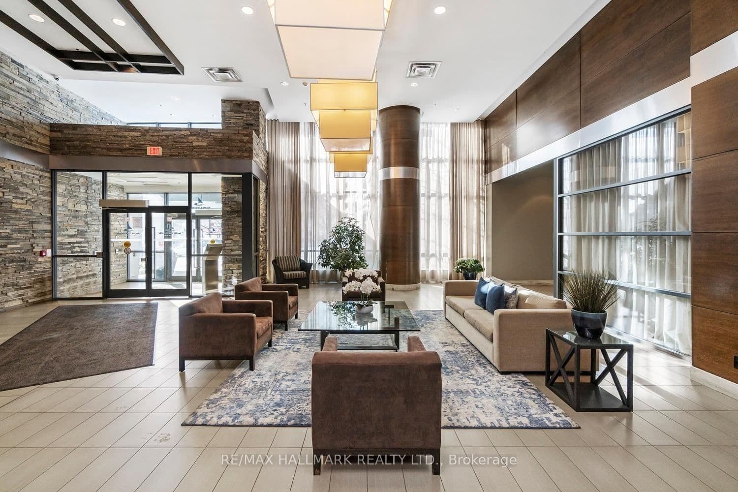 1 Hurontario Street, Unit 601 thumbnail 24