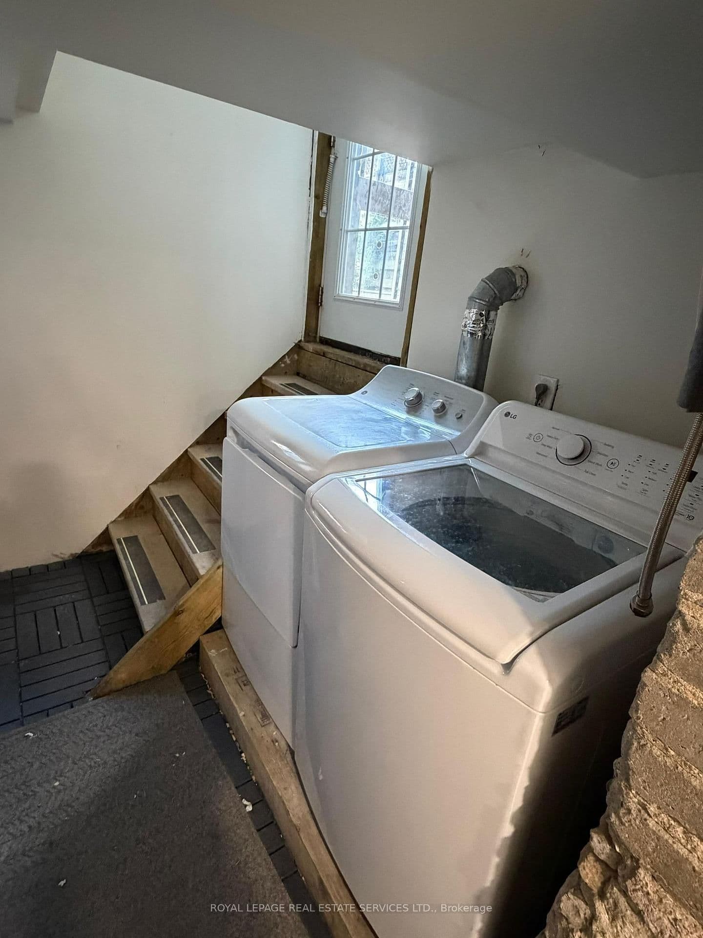 1399 Lansdowne Avenue, Unit Lower thumbnail 13