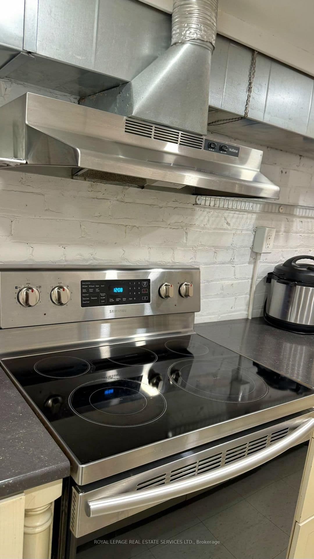 1399 Lansdowne Avenue, Unit Lower thumbnail 8
