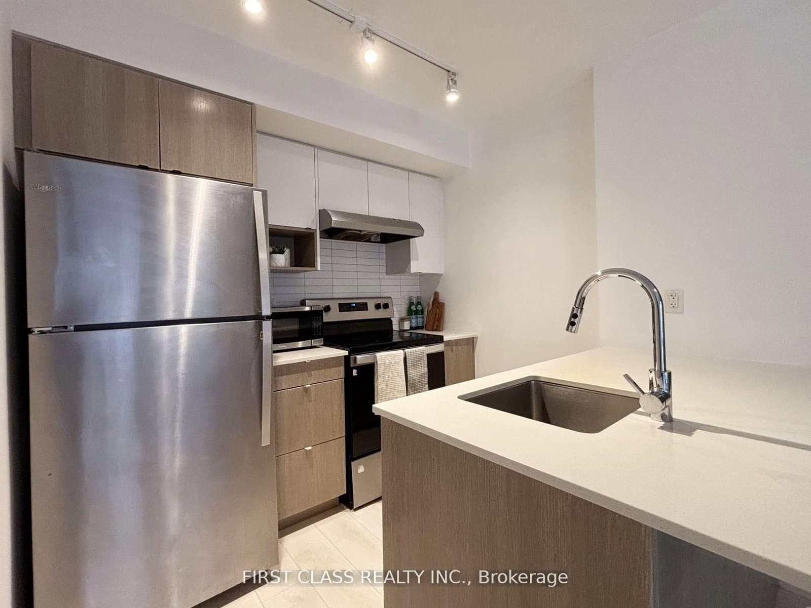 1127 Cooke Boulevard, Unit 514 thumbnail 3