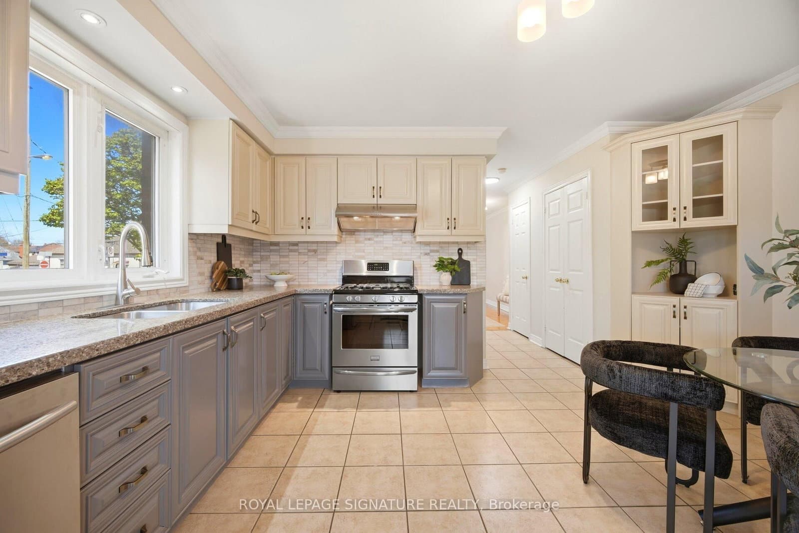 189 Aileen Avenue thumbnail 16