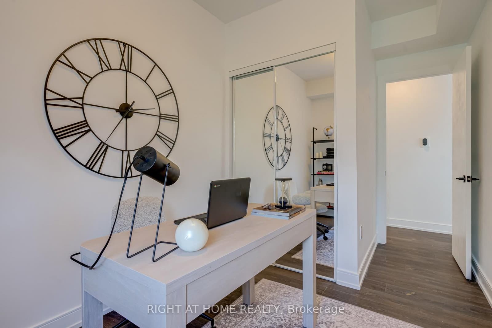 66 Long Branch Avenue, Unit 4 thumbnail 13