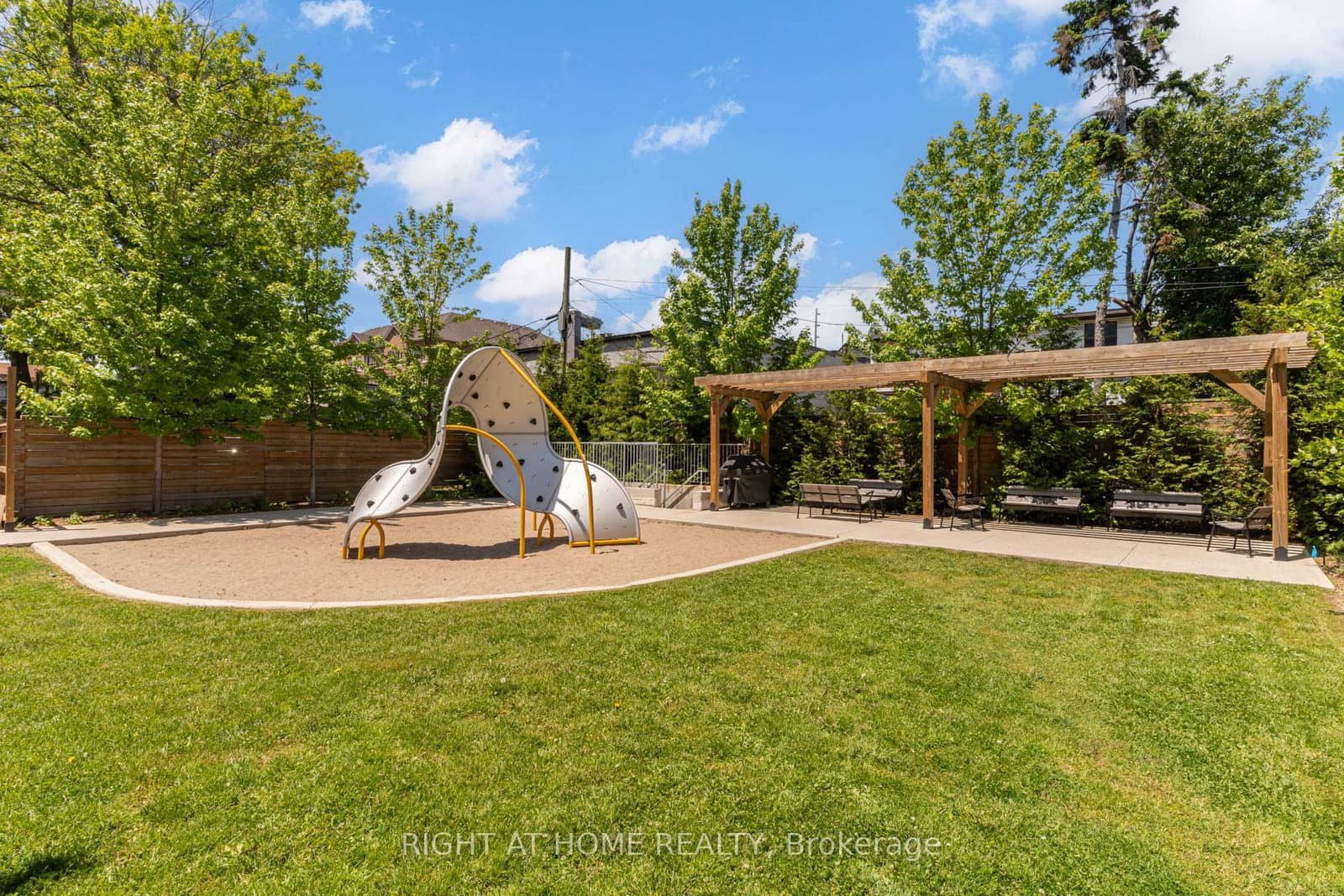66 Long Branch Avenue, Unit 4 thumbnail 3