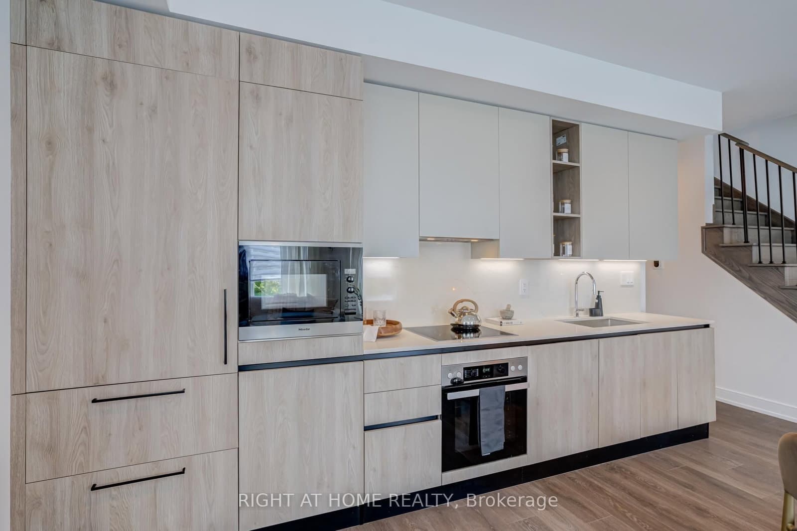 66 Long Branch Avenue, Unit 4 thumbnail 8
