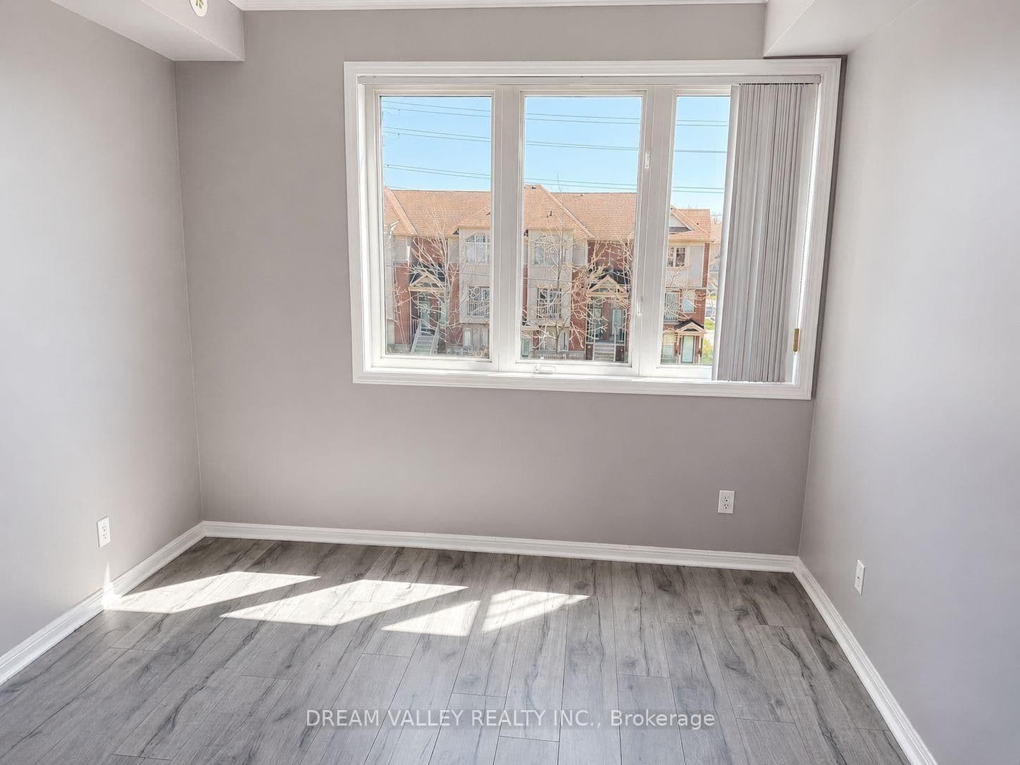 3075 Thomas Street, Unit 310 thumbnail 6