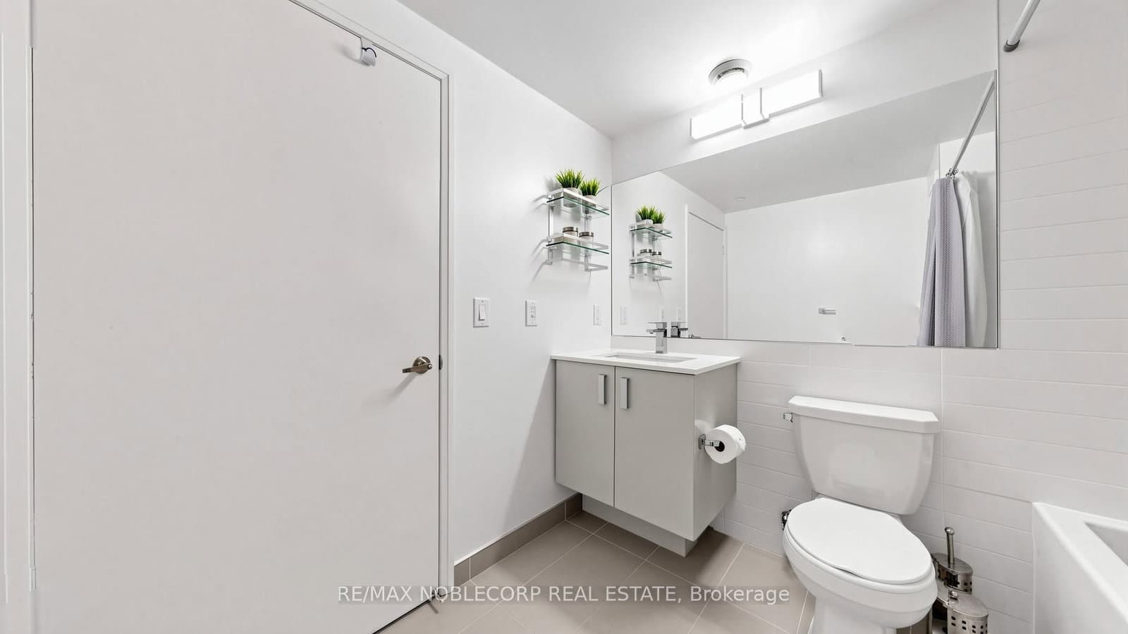 10 Gibbs Road, Unit 616 thumbnail 16