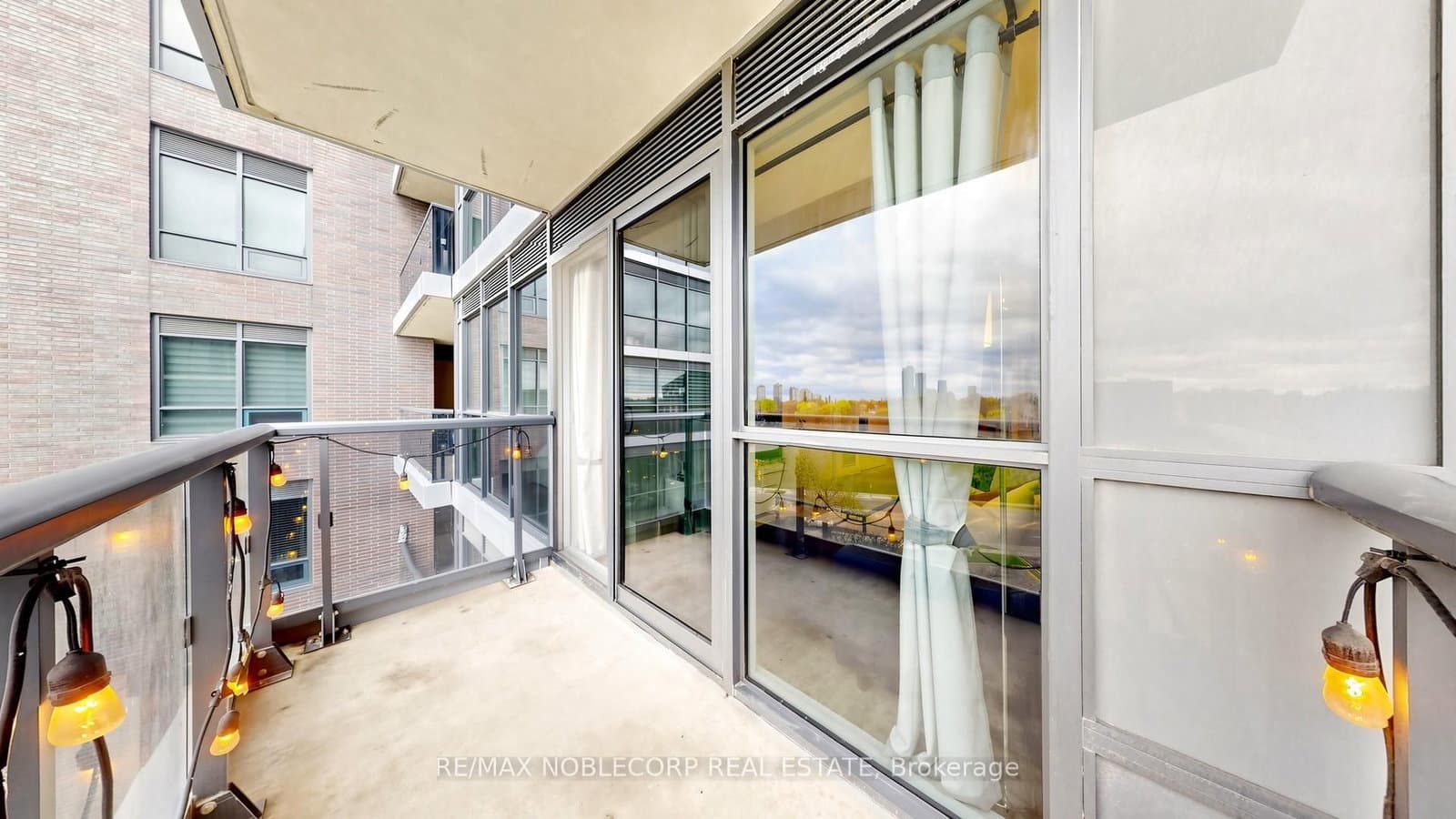 10 Gibbs Road, Unit 616 thumbnail 31