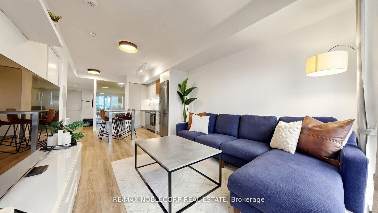 10 Gibbs Road, Unit 616 thumbnail 8