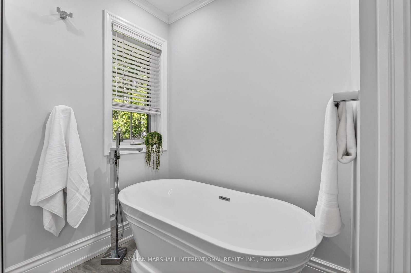 1412 Trotwood Avenue thumbnail 16