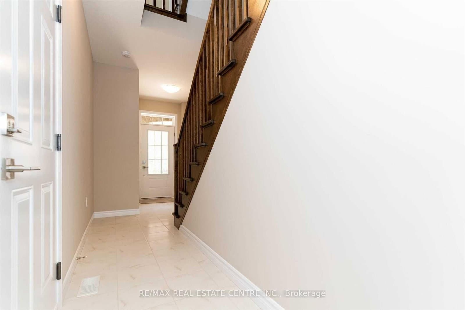 445 Ontario Street, Unit 17 thumbnail 2