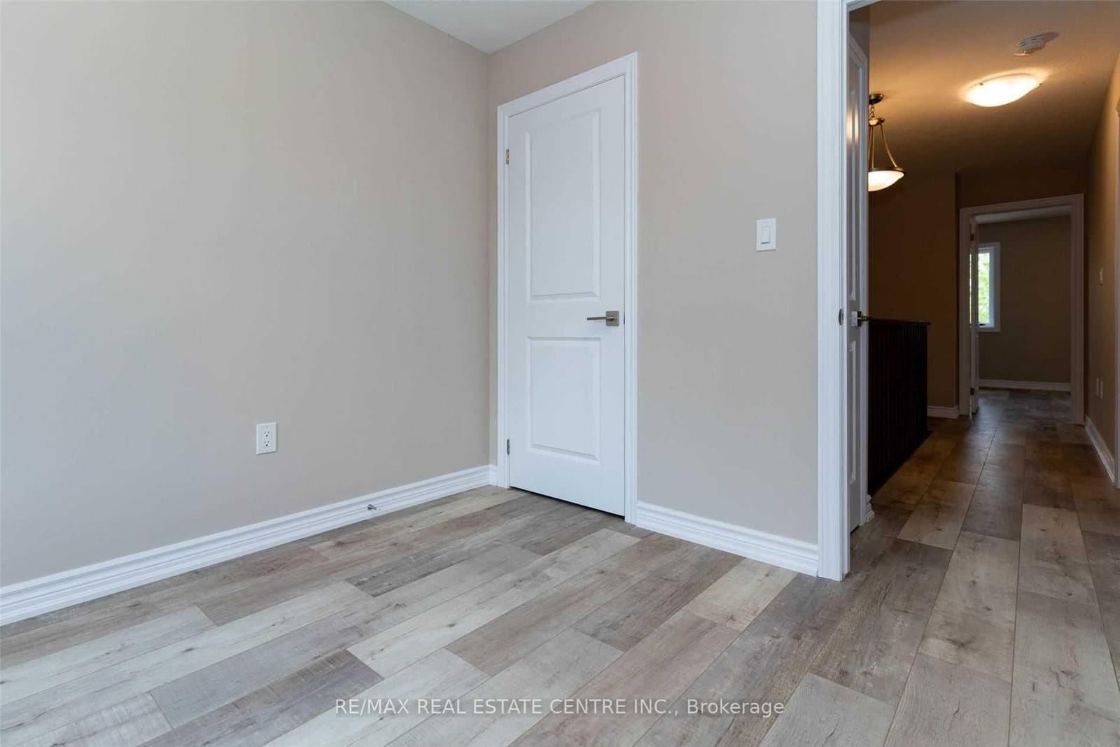 445 Ontario Street, Unit 17 thumbnail 23
