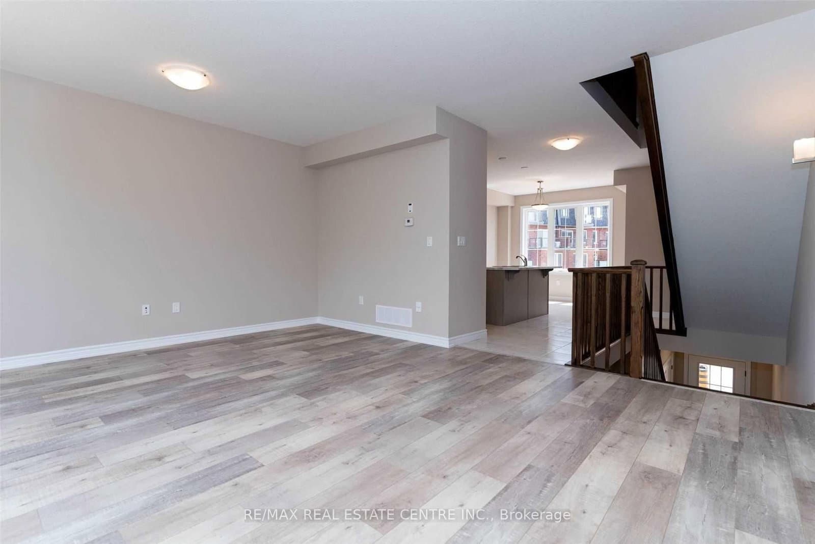 445 Ontario Street, Unit 17 thumbnail 7