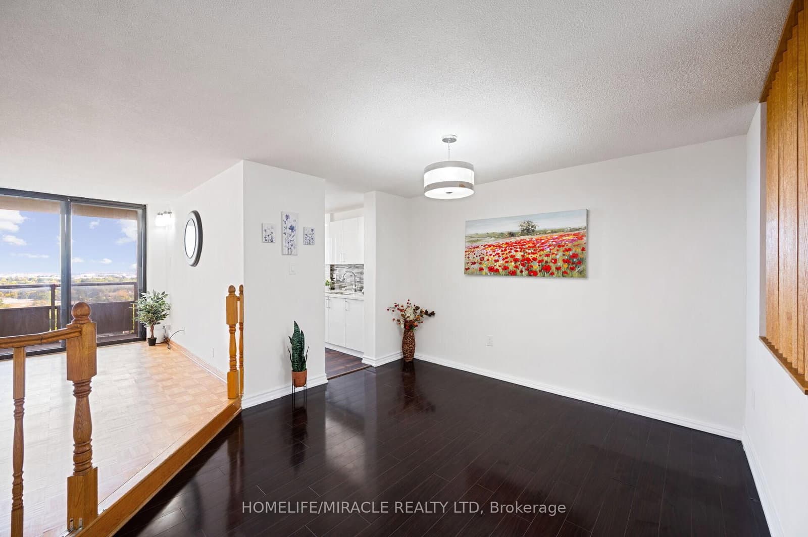 4 Kings Cross Road, Unit 1511 thumbnail 14