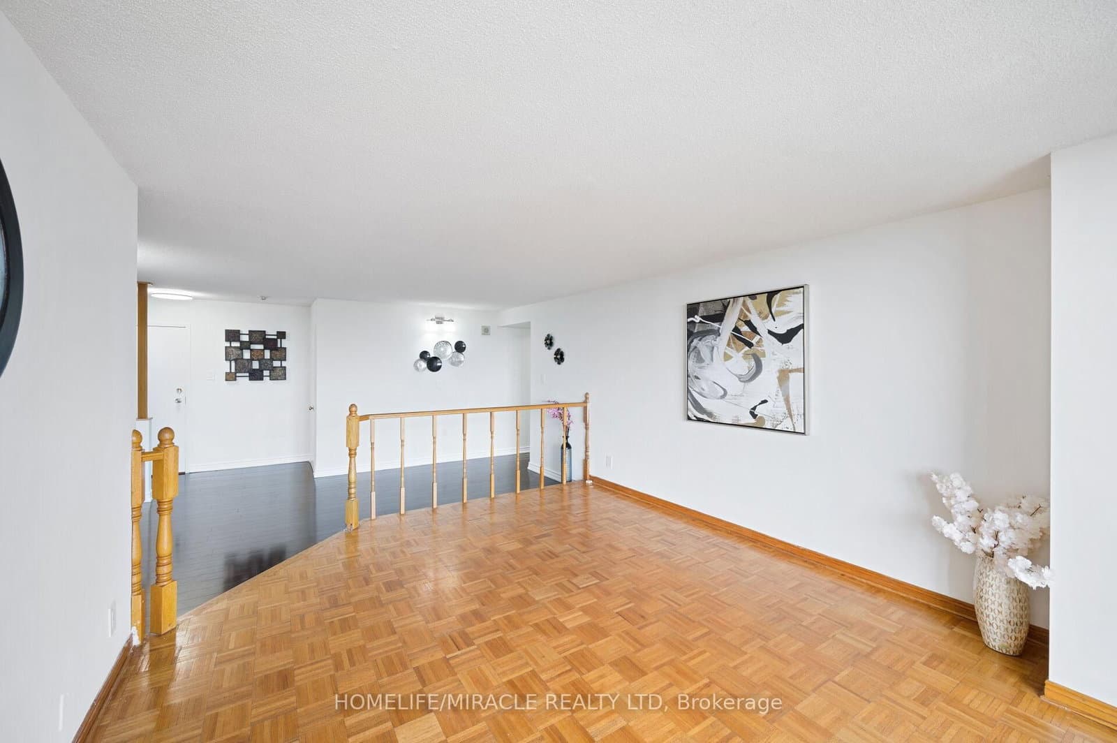 4 Kings Cross Road, Unit 1511 thumbnail 19