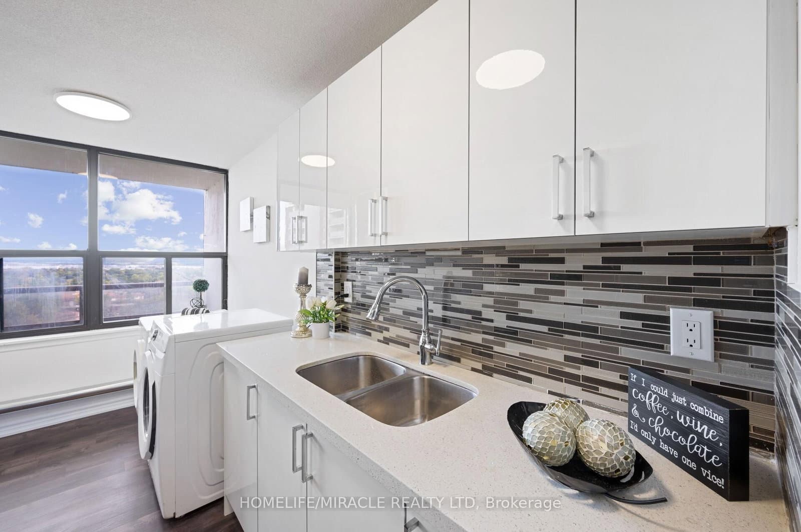 4 Kings Cross Road, Unit 1511 thumbnail 22