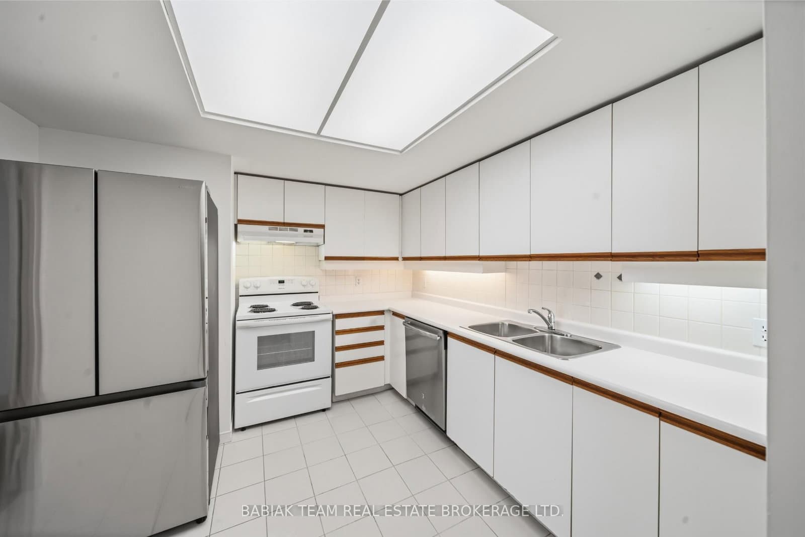 6 Humberline Drive, Unit 202 thumbnail 14